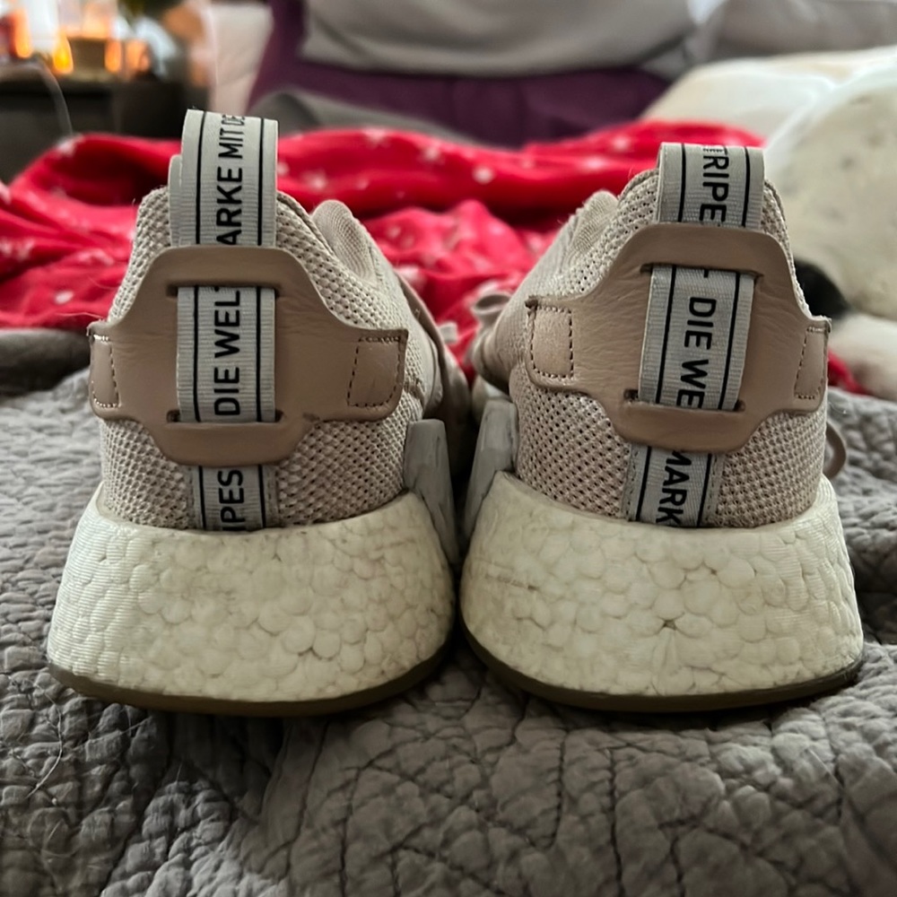 ADIDAS NMD_R1